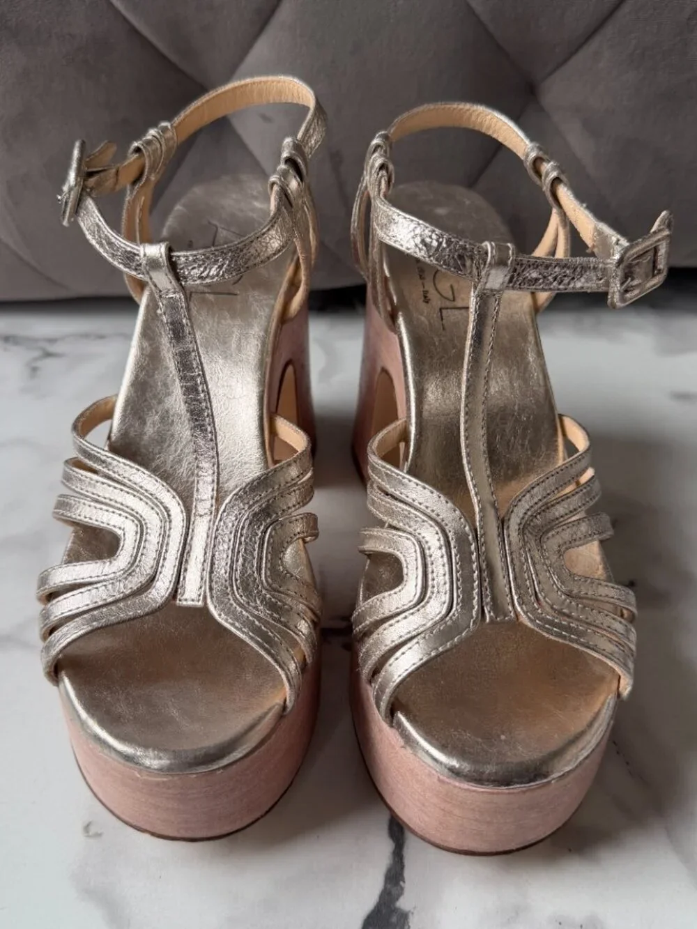 AGL Gold Leather Platform T-Strap Sandals Size EU 36.5